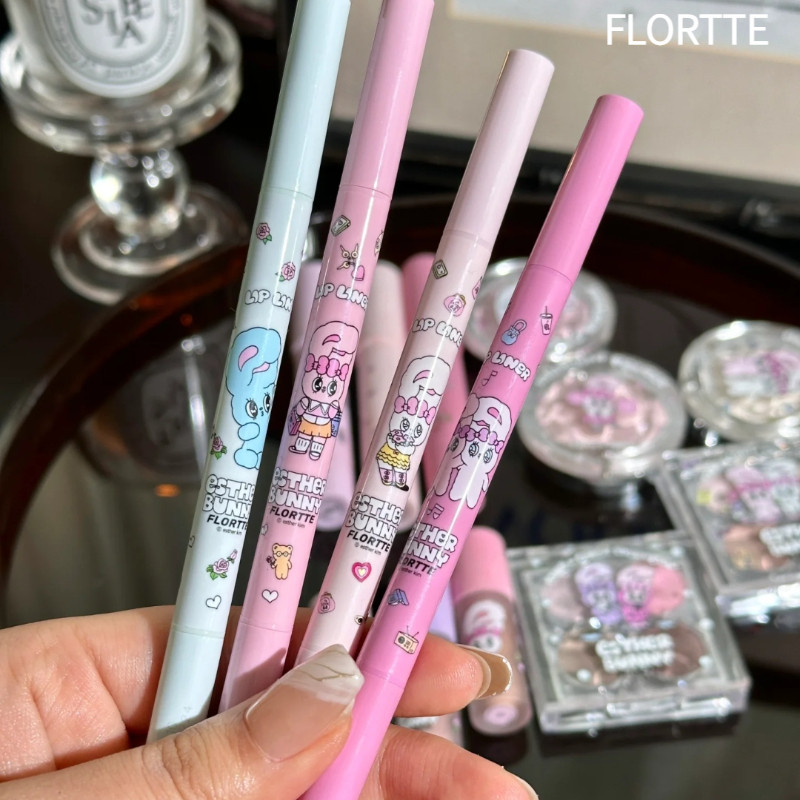 FLORTTE อายไลเนอร์หัวคู่พร้อมแปรงของตัวเองไม่เลอะง่าย