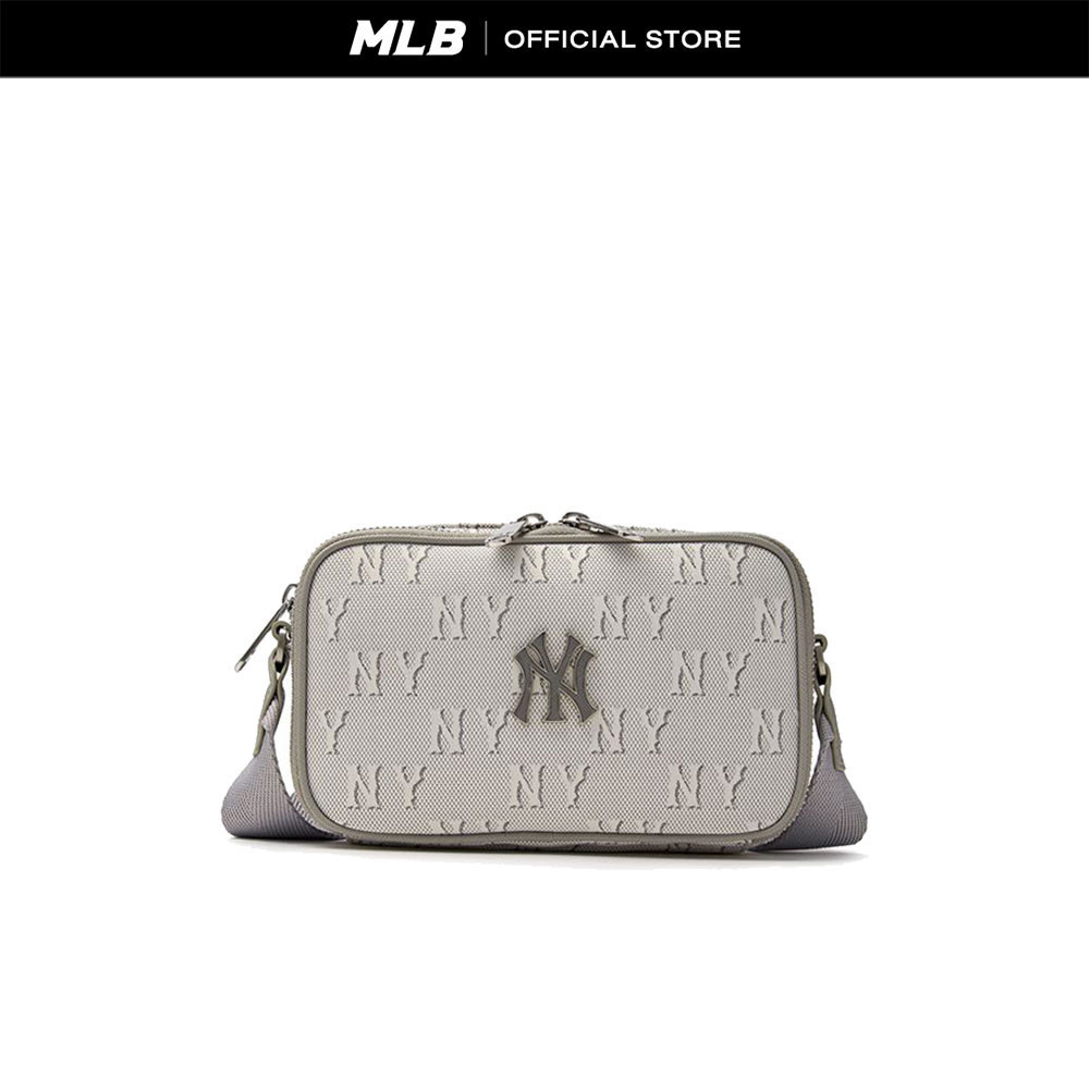 MLB กระเป๋าสะพายข้าง ยูนิเซ็กส์ Jacquard Monogram รุ่น 3ACRS014N 50CGL สีเทา