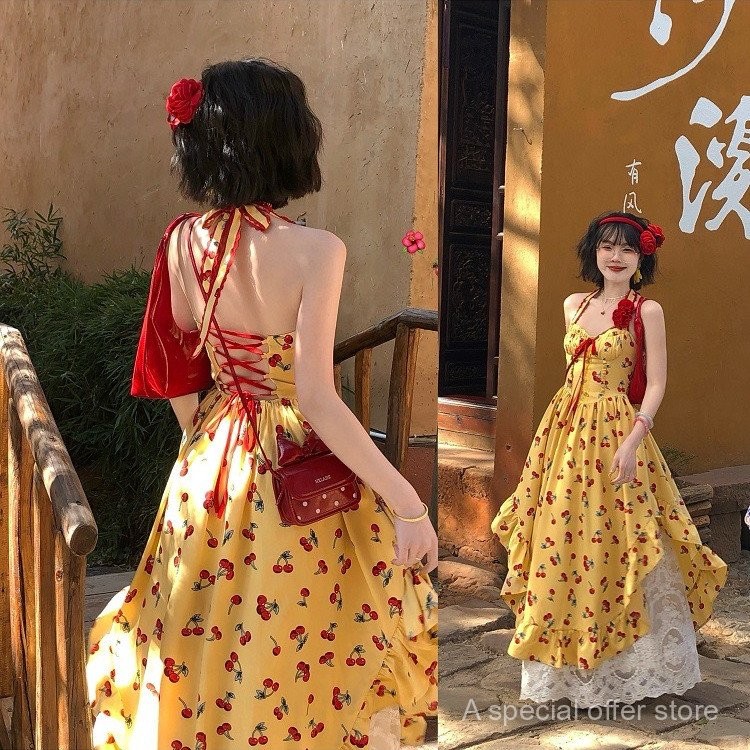 ชุดเดรสสายเดี่ยวสไตล์ฝรั่งเศสที่ทำจากเชอร์รี่ทรอปิคอลสำหรับวันหยุด ชุดเดรสลายดอกไม้หวานใหม่สำหรับฤดูร้อน