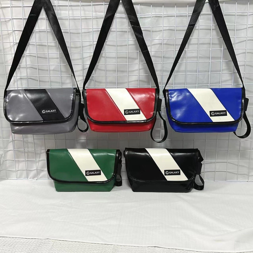 GALAXY กระเป๋า12 นิ้ว ผ้าหนัง กันน้ำ สายเข็มขัดนิรภัย+ตัวเลื่อนแบบงาบ *พร้อมส่ง*