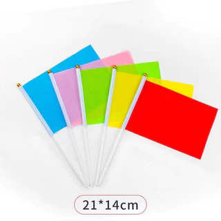 ธงตกแต่งงานสีแดง เหลือง ฟ้า เขียว ชมพู ธงเทศกาลขนาดพกพา พร้อมด้ามจับพลาสติก