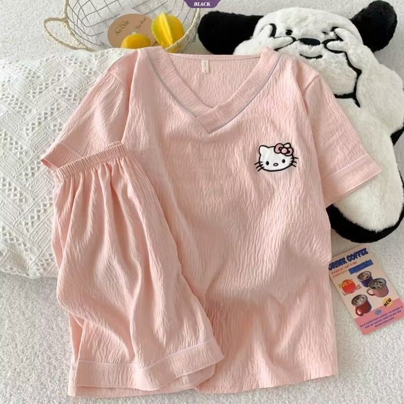 การ์ตูน Hello Kitty ชุดนอนสตรีฤดูร้อนแขนสั้นกางเกงขาสั้นคอวี Leisure Home Wear Suit [BL]