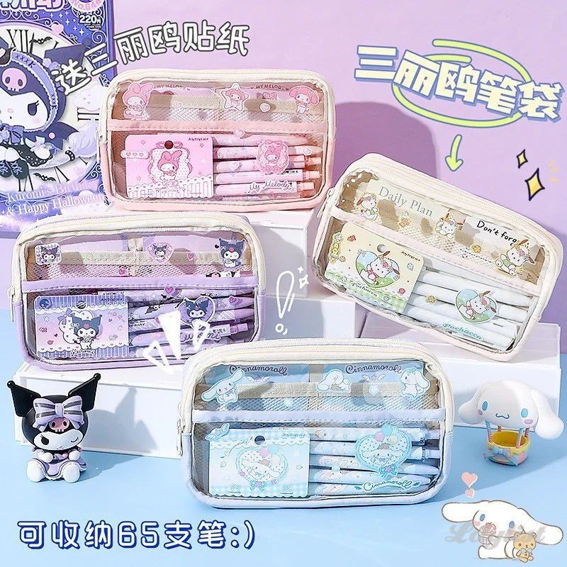 ღ กล่องดินสอใส Sanrio พร้อมสติกเกอร์เมโลดี้ คุโรมิ กระเป๋าใส่เครื่องเขียนกันน้ำ ของขวัญสำหรับเด็ก