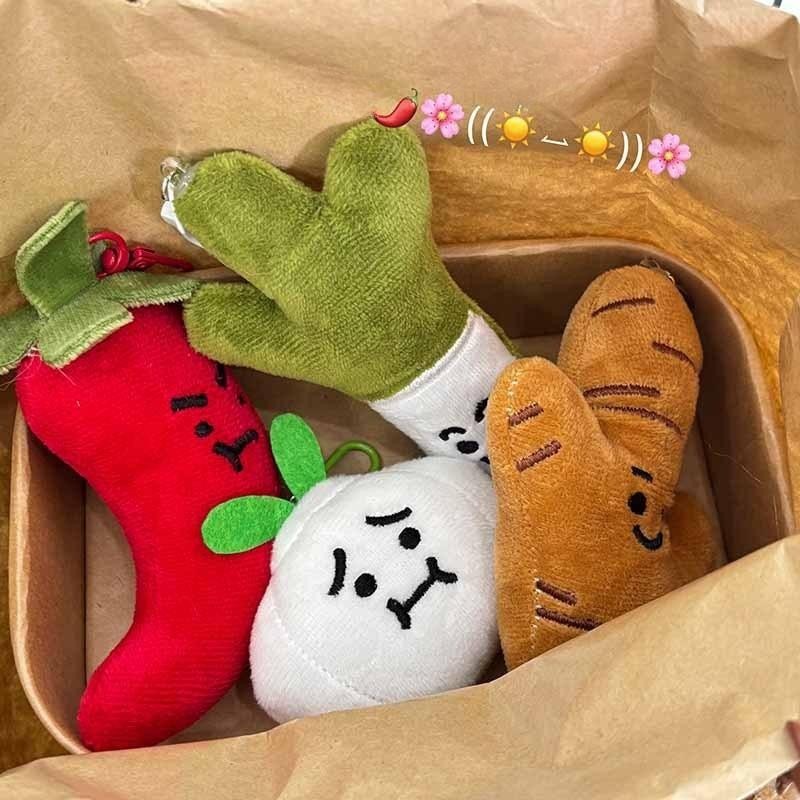 จําลองผักตุ๊กตาจี้สร้างสรรค์กระเป๋าพวงกุญแจจี้ของขวัญเล็กๆ SP117