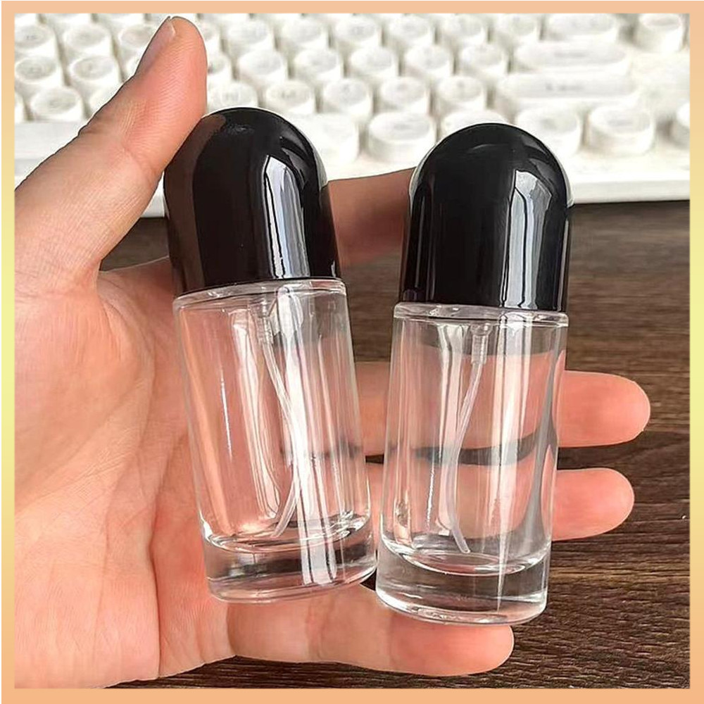 ขวดแก้วแก้ว 3.3*3.3*9.2ซม.ขวดเล็กสําหรับผู้ชายของขวัญน้ํามันหอมระเหย