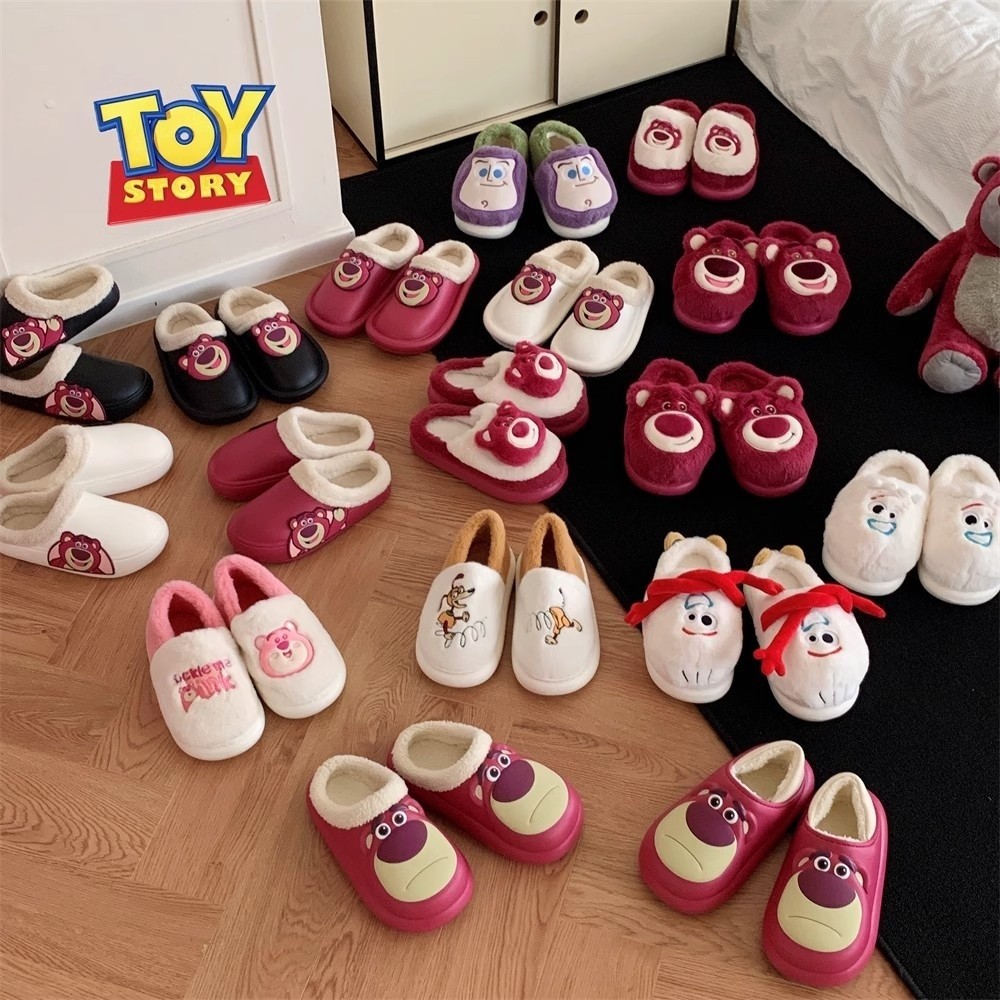 Xitiao Toy Story Strawberry Bear Buzz Lightyear รองเท้าแตะผ้าฝ้ายกันลื่นน่ารักฤดูหนาวผู้ชายผู้หญิง
