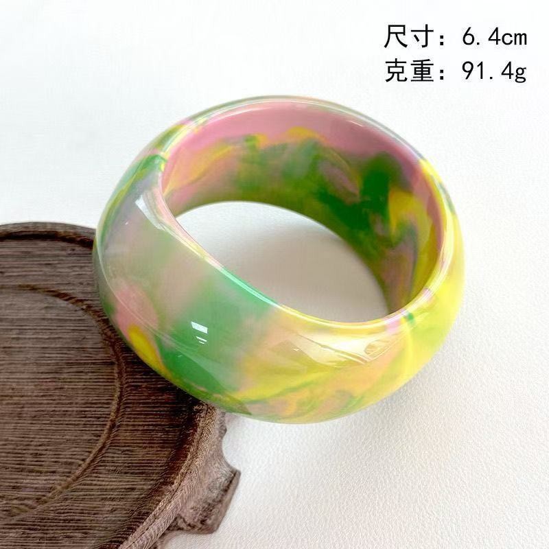 สร้อยข้อมือเรซินทรงกลมที่เกินจริง แฟชั่นบาซาร์ รูปที่ 4