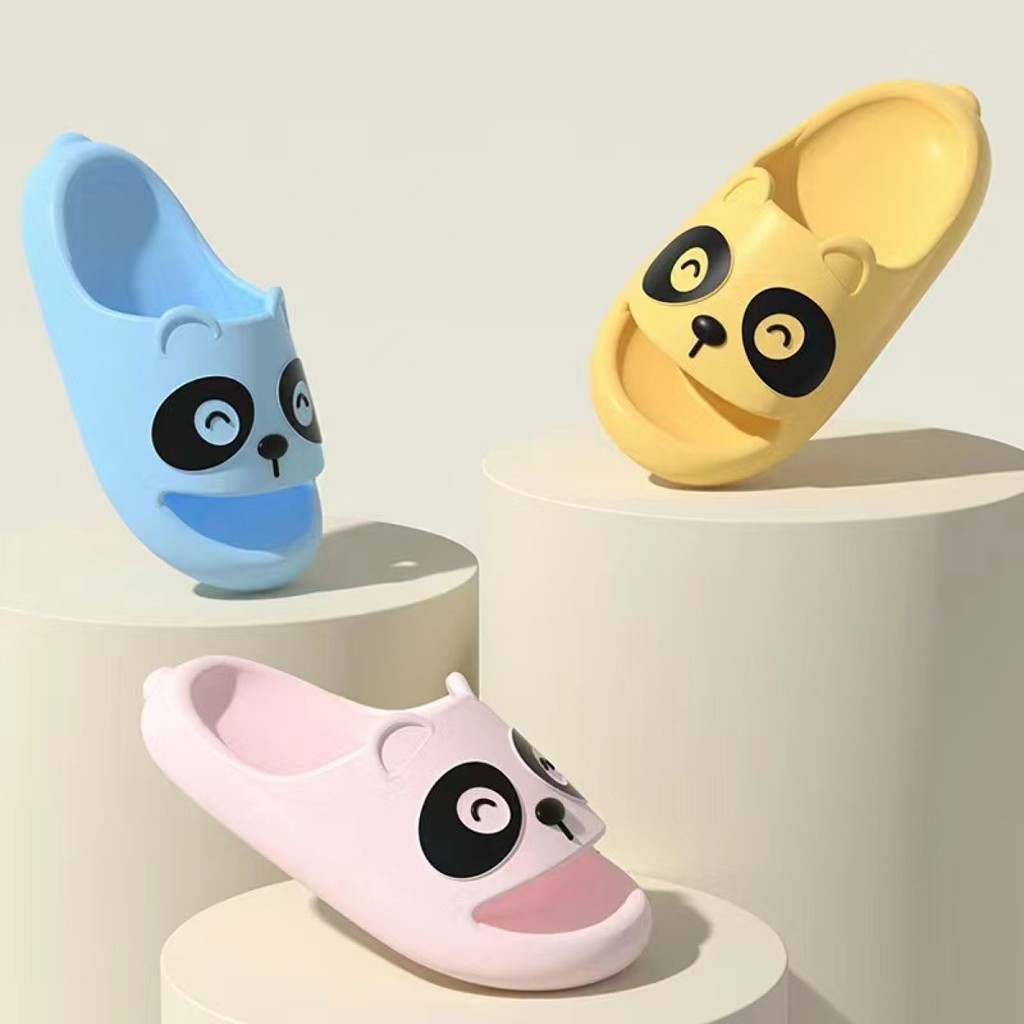 Parin รองเท้าแตะเด็กการ์ตูนเด็ก simple niche แฟชั่นเครือข่ายระเบิดสีแดงรองเท้าแตะแพนด้าน่ารักและรองเ