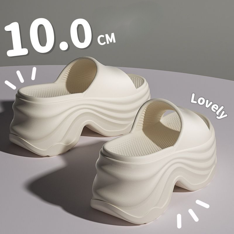 รองเท้าแตะผู้หญิงเพิ่มความสูงพื้นหนากลางแจ้งไม่ลื่นฤดูร้อนใหม่รองเท้าส้นสูงสำหรับใช้ในบ้าน
