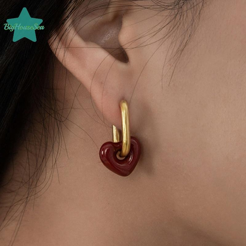 [BigHouseSea] ต่างหูหัวใจสีแดงน่ารักสําหรับผู้หญิงสาวเรียบง่าย Smooth Love Hoop ต่างหูแฟชั่นต่างหูเรขาคณิตปาร์ตี้หูกลมเครื่องประดับใหม่