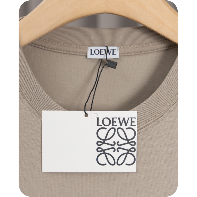 ขายร้อนสไตล์ใหม่ 2025 ฤดูใบไม้ผลิฤดูร้อนสไตล์ใหม่เสื้อยืด,ขนาดใหญ่จดหมายเย็บปักถักร้อยหัตถกรรม,เสื้อยืดคอกลมแขนสั้น