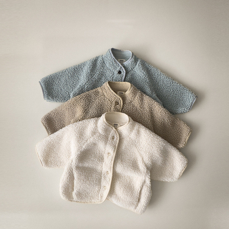 เด็กแจ็คเก็ตฤดูหนาวชายหญิงสีทึบเนื้อแกะขนแกะซับหนาหลวมแจ็คเก็ตอบอุ่น