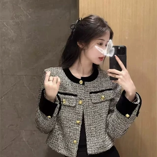 ที่เรียบง่ายอเนกประสงค์แสงหรูหรายอดนิยมทอแจ็คเก็ตสั้นผู้หญิงฝรั่งเศสฤดูใบไม้ผลิฤดูใบไม้ร่วงสไตล์ใหม่คนดัง Classy High-End Top เสื้อผ้าผู้หญิง