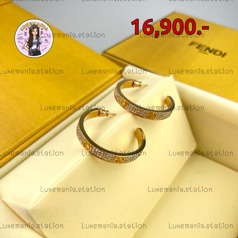 [พร้อมส่ง]: New!! Fendi Earrings ‼️ก่อนกดสั่งรบกวนทักมาเช็คสต๊อคก่อนนะคะ‼️
