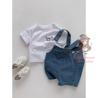 ชุดเอี๊ยมเสื้อยืดแขนสั้น สีขาว และกางเกงยีน ทรงหลวม แฟชั่นฤด…