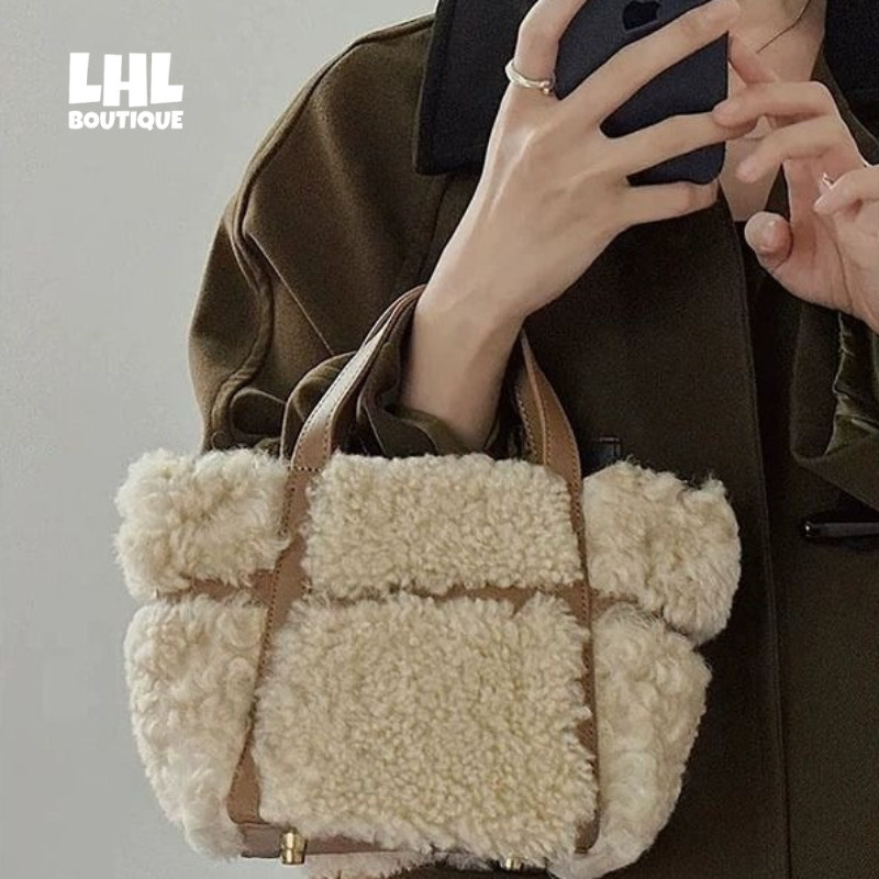 LHL BOUTIQUE กระเป๋าขนสัตว์แบบพกพาสุภาพสตรีใหม่ขนแกะซอกพร็อพกระเป๋าสะพาย Messenger ได้