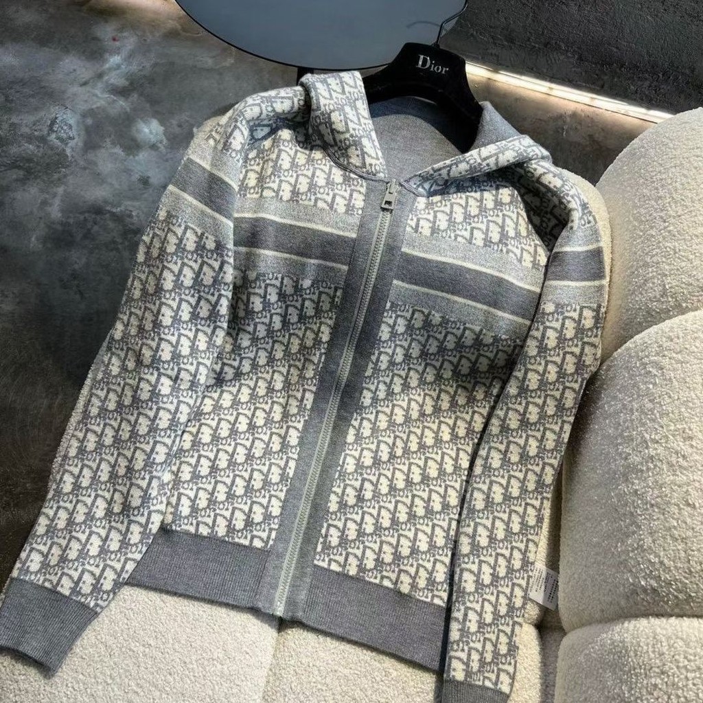 เวอร์ชั่นเกาหลีสุภาพสตรีแฟชั่นถักด้านบน ผ้าแจ็คการ์ด จดหมายซิปคลุมด้วยผ้าคาร์ดิแกนเสื้อกันหนาวพร้อมสต็อก - รูปที่ 5