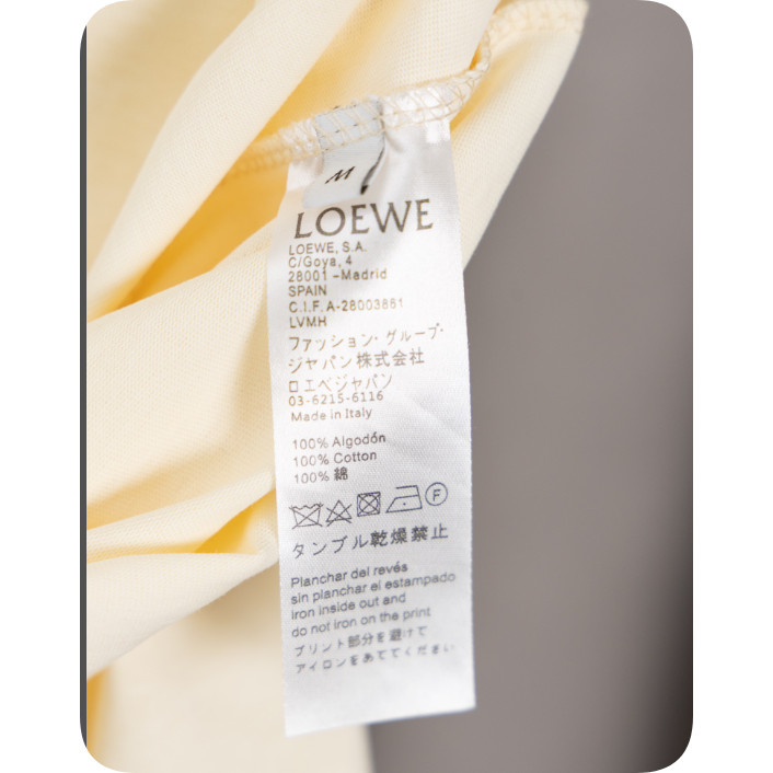 ขายร้อนสไตล์ใหม่ 2025 ฤดูใบไม้ผลิฤดูร้อนสไตล์ใหม่เสื้อยืด,ขนาดใหญ่จดหมายเย็บปักถักร้อยหัตถกรรม,เสื้อยืดคอกลมแขนสั้น