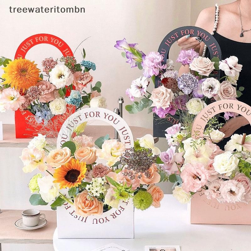Tt 1 PC แบบพกพาตะกร้าดอกไม้ Rose ดอกไม้ห่อกล่องของขวัญสําหรับงานแต่งงานวันเกิด Christmas Party ช่อดอกไม้ตกแต่งอุปกรณ์ mbn