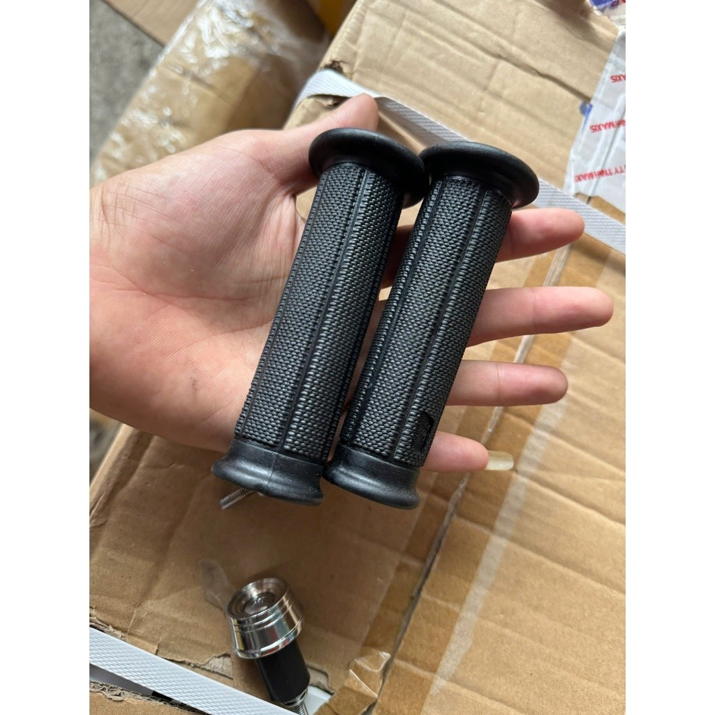 ถุงมือพรีเมี่ยม TBT นุ่ม ทนทาน