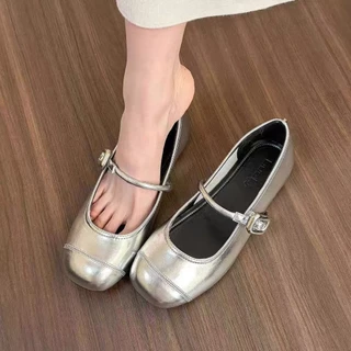 รองเท้าแตะส้นแบนใหม่ล่าสุด สำหรับผู้หญิง ใส่สบาย