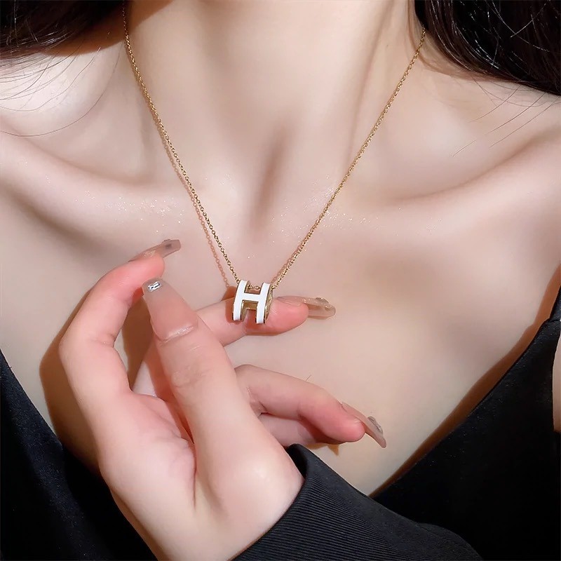 สร้อยคอแฟชั่นทรงกลม 3D หรูหรา S&F 1178