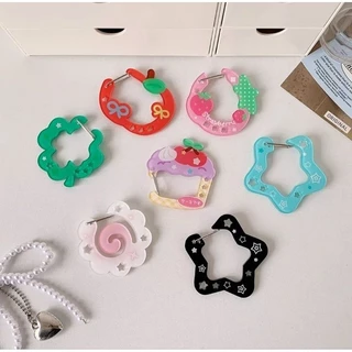 ส่งด่วน! พวงกุญแจตะขอ พวงกุญแจห้อยตุ๊กตา พวงกุญแจห้อยCharm เป็นงานอะคริลิค รูปทรงน่ารักมีหลายแบบ