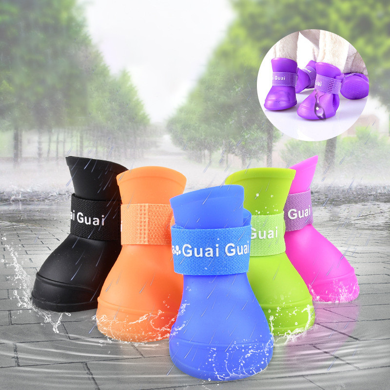 4 ชิ้น/เซ็ต WaterProof รองเท้ากันลื่นสําหรับ Chihuahua รองเท้าสุนัขยางสําหรับสัตว์เลี้ยง อุปกรณ์เสริมกลางแจ้ง