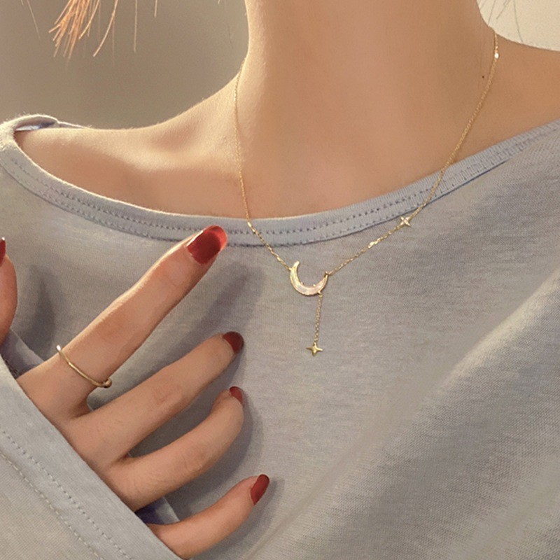 สร้อยคอผู้หญิงจี้พระจันทร์และดาวหรูหรา SOS 1272