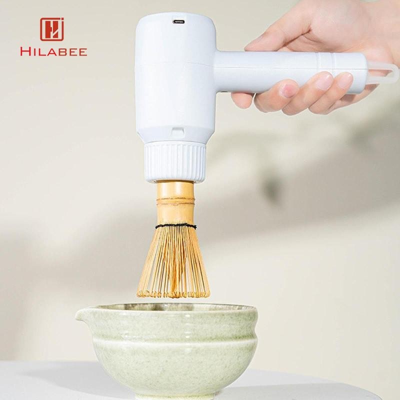 [hilabee] ไฟฟ้าขับเคลื่อน Matcha Whisk ปัดอย่างรวดเร็วเครื่องมือมัทฉะอุปกรณ์ชาได้อย่างง่ายดาย DIY เครื่องมือชงชาสําหรับร้านอาหารที่บ้าน