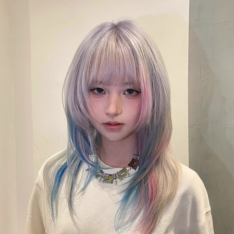 วิกผมหญิงยูนิคอร์นสีชมพูสีฟ้าไล่โทนสีกระดูกไหปลาร้าผม y2k Influencer เอเชียวัฒนธรรม High-Layer สั้นตรงผมเต็มหมวก