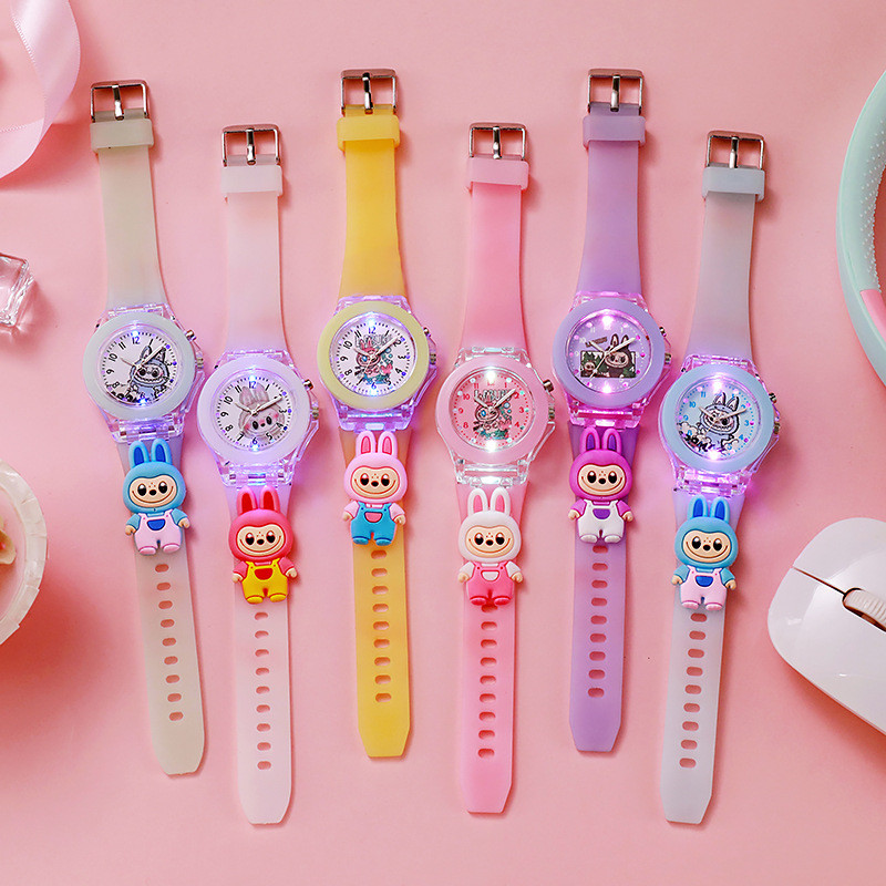 Labubu Candy สีนาฬิกาเด็กสายนาฬิกาซิลิโคนสําหรับเด็กชายและเด็กหญิงการ์ตูนน่ารักคุณภาพสูง Monster นาฬิกาเด็ก
