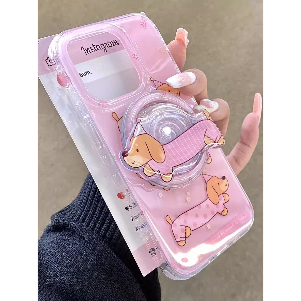 การ์ตูนการ์ตูนชุดนอนหมวกด้านบน Dachshund สุนัขยืน ihone15promax เคสโทรศัพท์ Apple 14 แม่เหล็ก 13/12 