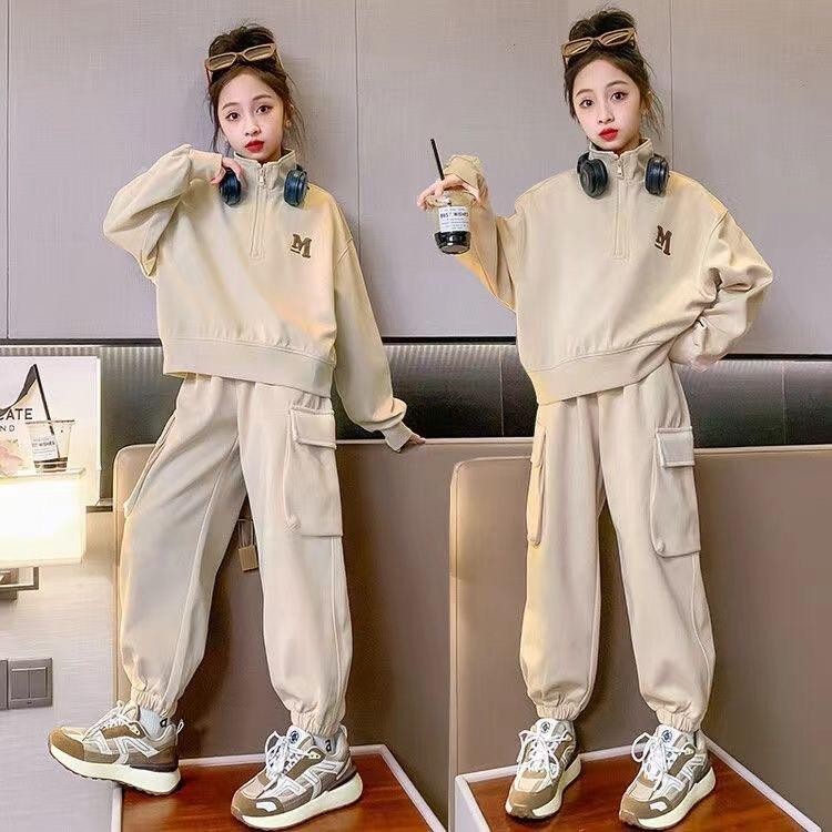 ชุดเซ็ทกันหนาวเด็กผู้หญิง เซ็ท2ชิ้น เสื้อพร้อมกางเกง ชุดเด็กฤดูหนาว  เสื้อผ้าแฟชั่นเด็กโตหญิง QQ-888