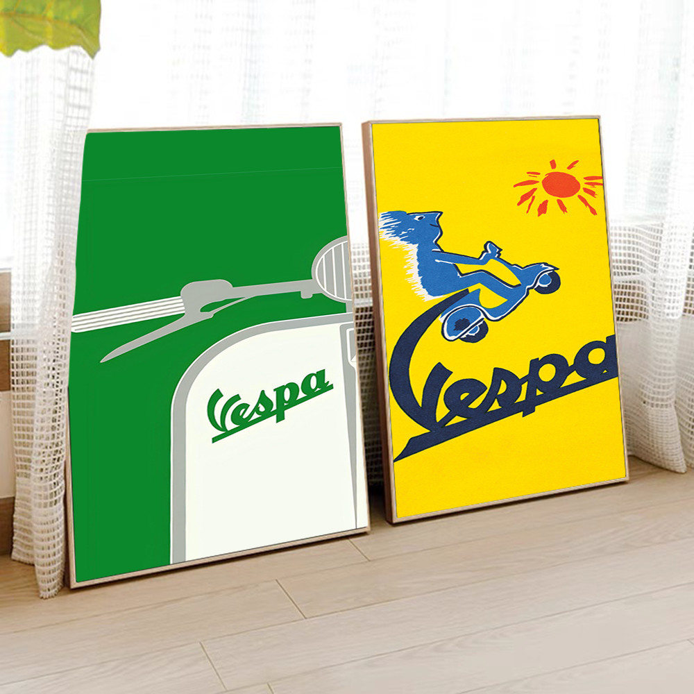 Vespa สกู๊ตเตอร์รถจักรยานยนต์คลาสสิกภาพยนตร์โปสเตอร์ Whitepaper สติกเกอร์ DIY Room Bar Cafe Aesthetic Art ภาพวาดผนัง