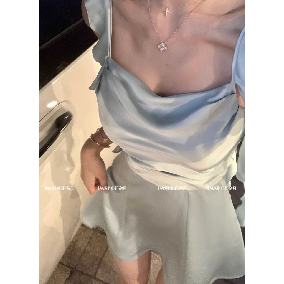 ชุดเดรสสั้นแขนกุดคอเหลี่ยมสายรัดรูปแบบซาตินสไตล์น้องสาวหวานและอ่อนโยนสำหรับผู้หญิงฤดูร้อน My Joy NK04
