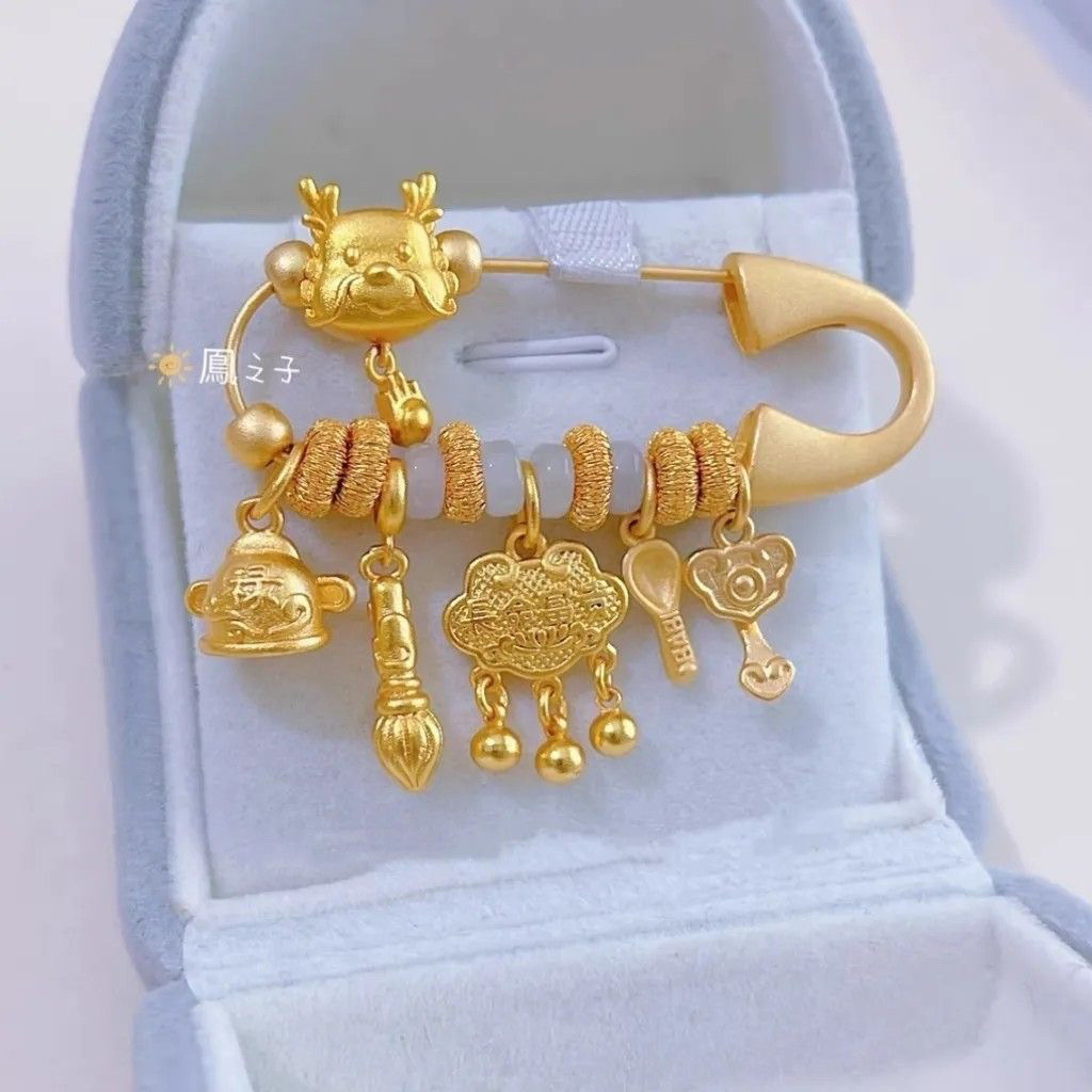 คลอดบุตร Pin ปลอดภัยเข็มกลัด Pressed Sand Gold Out Buckle Pin Zodiac ทารกแรกเกิด Full เดือนของขวัญ