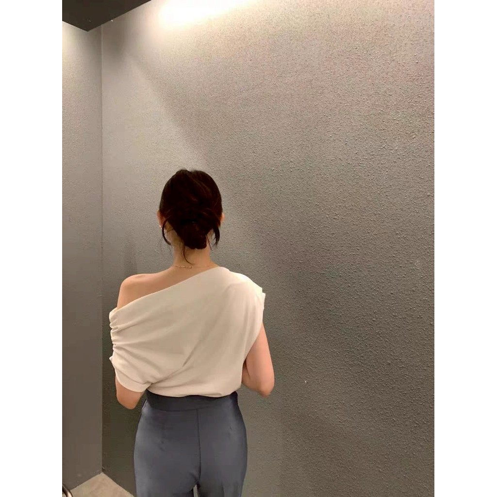 🎀Yummy Shop🎀พร้อมส่ง (FYP13) เสื้อเปิดไหล่แขนสั้นน่ารัก เรียบหรูสไตล์มินิมอล - รูปที่ 5