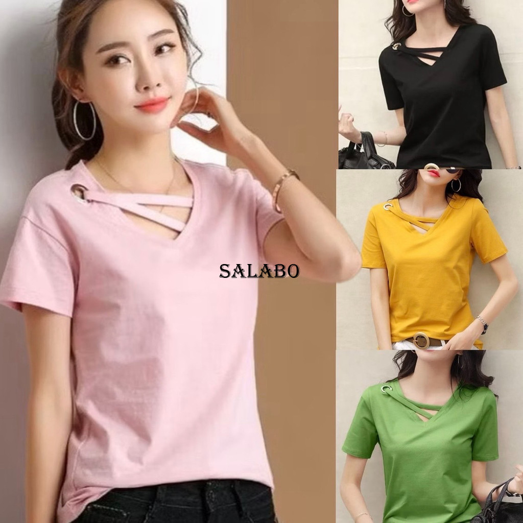SALABO(พร้อมส่ง)เสื้อยืดคอวี ผ้านุ่ม มีไขว้ที่คอแต่งเก๋ๆ สไตล์เกาหลี #E01