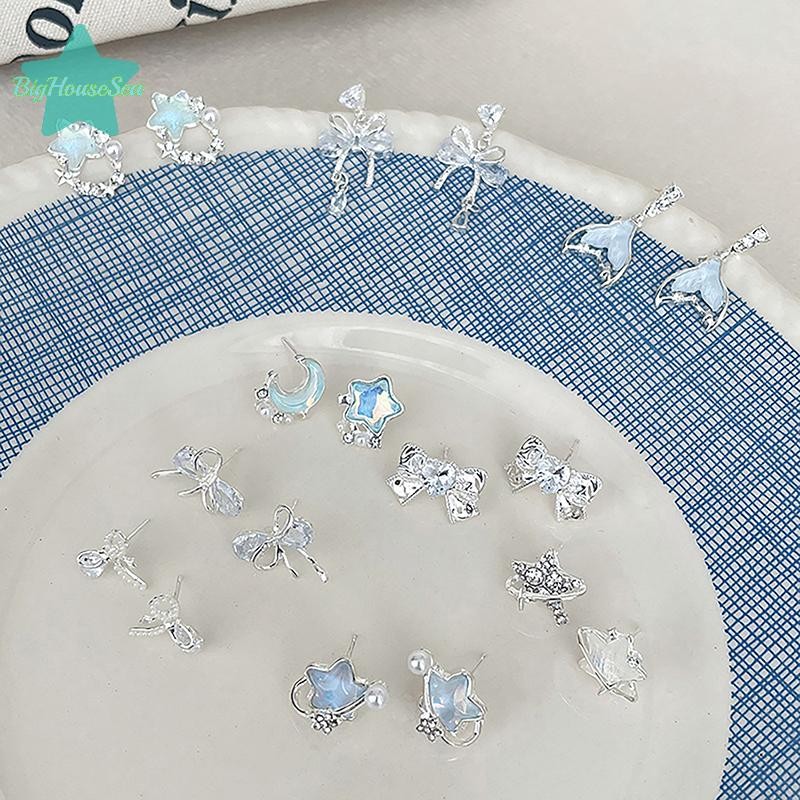[BigHouseSea] 1 คู่สไตล์เกาหลี Blue Zircon Star Moon ต่างหูสตั๊ดสําหรับผู้หญิงประณีตหวานน่ารักต่างหูอารมณ์เครื่องประดับงานแต่งงานใหม่