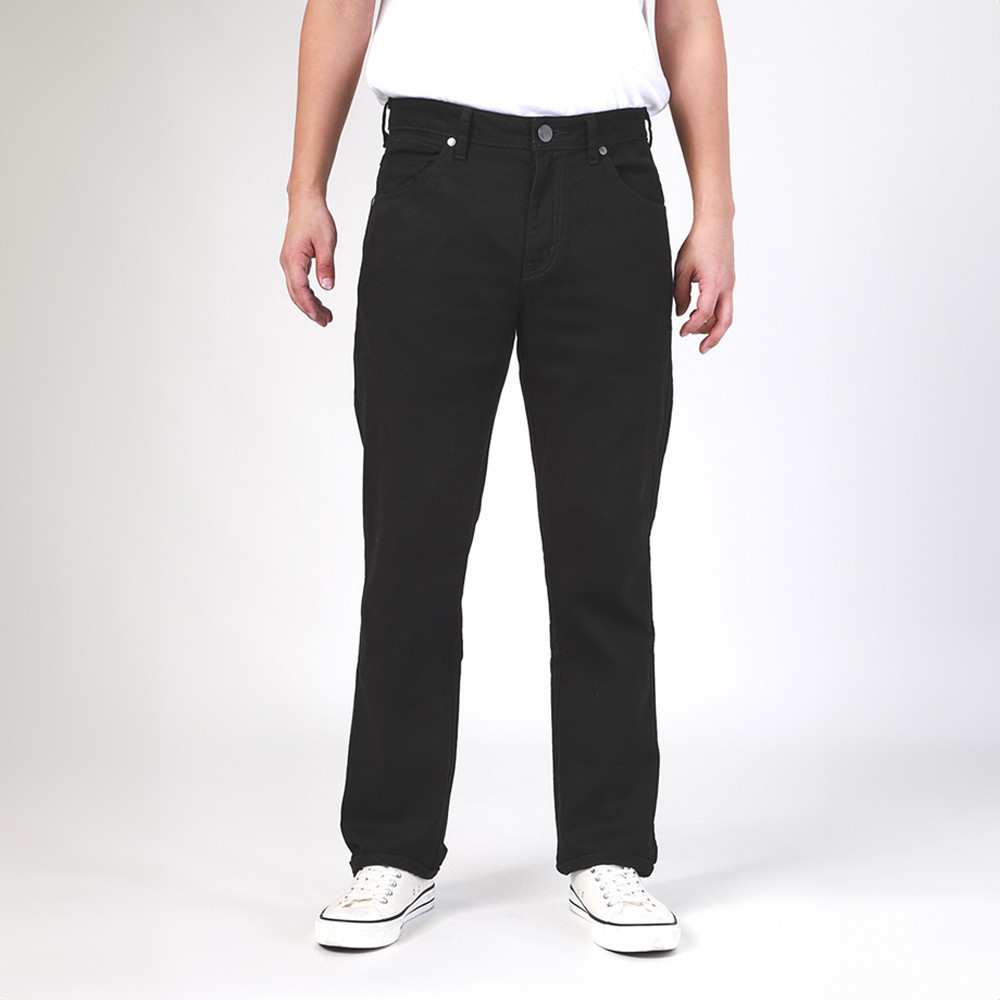 WRANGLER กางเกงขายาวผู้ชาย เอวกลาง ทรงตรง รุ่น WR S524MARIF66 สีดำ