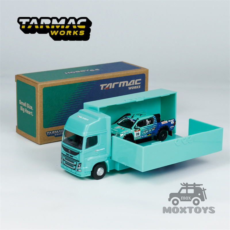 Tarmac Works 1:64 Hilux AXCR 2017 สีเขียว รถโมเดลDiecast