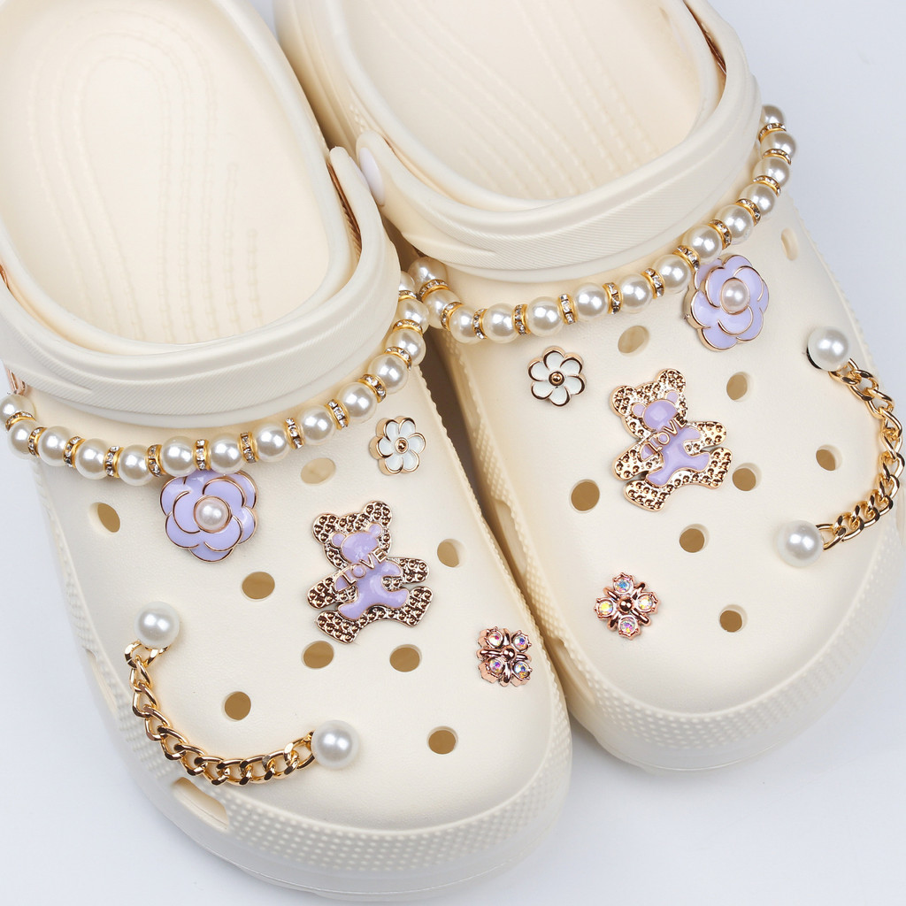 ชุดหมีโซ่มุกสีม่วง DIY jibbits crosc Charm รองเท้าอุปกรณ์ชายหาดพร้อมการออกแบบรูข้าม