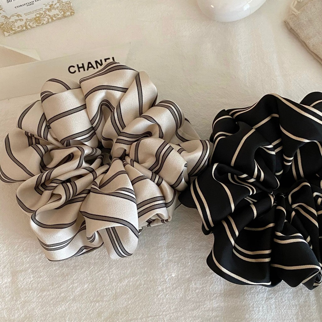 Moouga/ retro ลายซาตินจีบ Scrunchy ผม Tie High-End ทุกวัน All-Match ต่ําหางม้าหัวเชือก Headdress