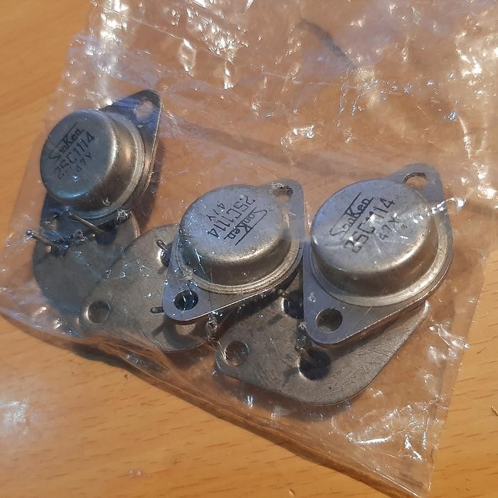 ส่วนที่ 2SC1114 2SC 1114 C1114 C 1114 SC 1114 SC1114 อุปกรณ์ไฟฟ้า Sanken NOS