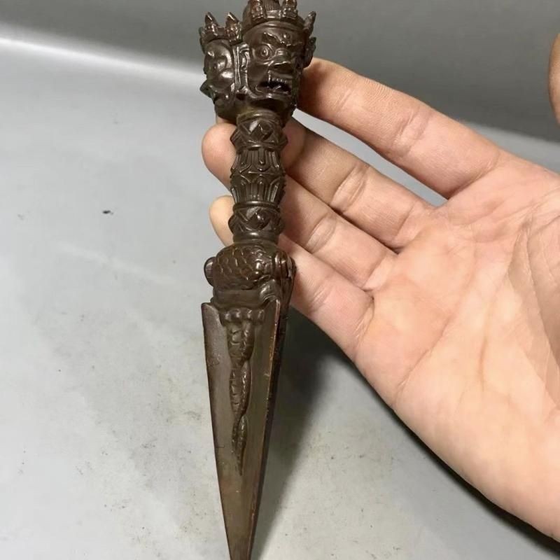 Ost ทิเบตเนปาล Vajra - Puba Vajra Tant Ost ทิเบตเนปาล Vajra Vajra Vajra Tant สามด้าน Puba Vajra Vajr