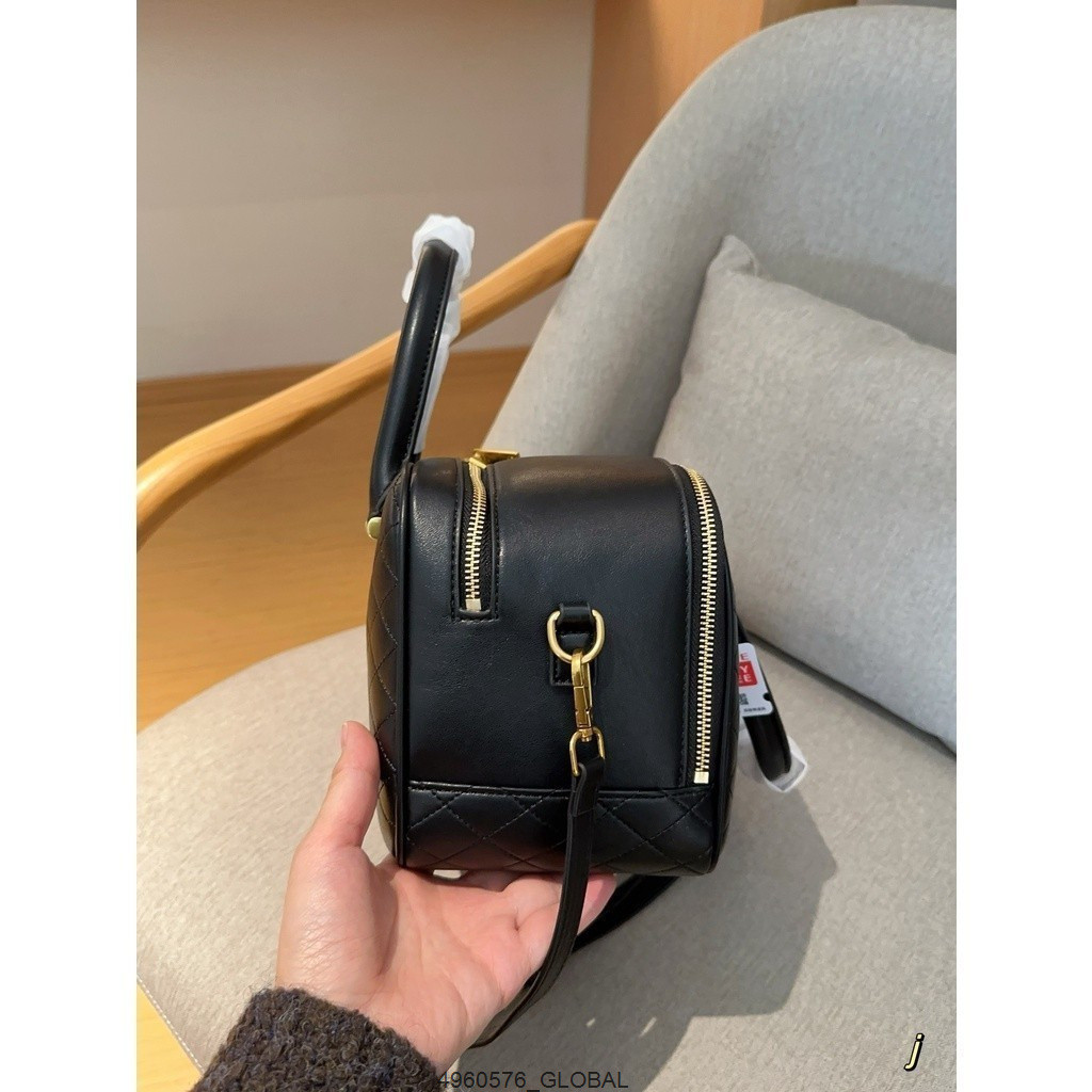 กระเป๋าสะพายข้างเพชรผู้หญิง C-liya บุนวม