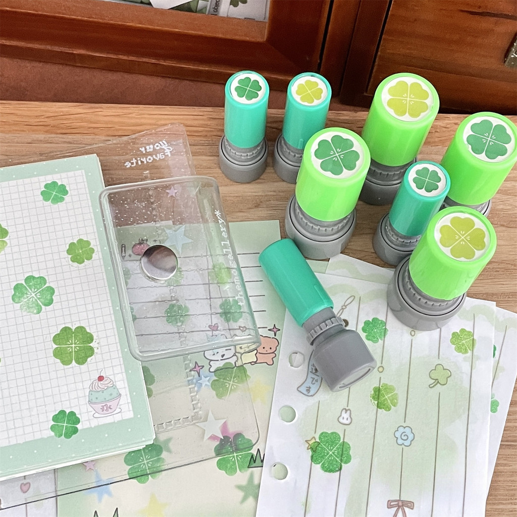 Ins Four Leaf Clover Ink Stamp DIY สมุดภาพการ์ดอวยพรของขวัญตกแต่ง