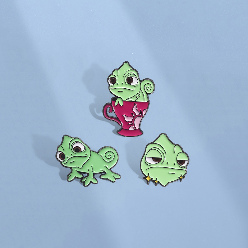 การ์ตูน Fairy Tale World Princess Chameleon เข็มกลัดอะนิเมะภาพยนตร์ Pin โลหะ Pins ป้ายปกอุปกรณ์เสริมของขวัญสําหรับเพื่อน
