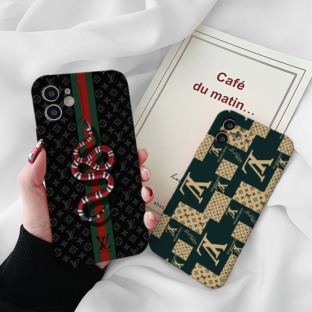 เคสโทรศัพท์iPhone 16 Pro Maxแบรนด์แฟชั่น LVซิลิโคนเหลวโทรศัพท์มือถือกรณีfull-bodyป้องกันกันกระแทกtpuยางนุ่มสําหรับiPhone 17 Pro Max 16 7plus 11 14 15 12 13 Pro Max 7 8 Plus XR XS - รูปที่ 7